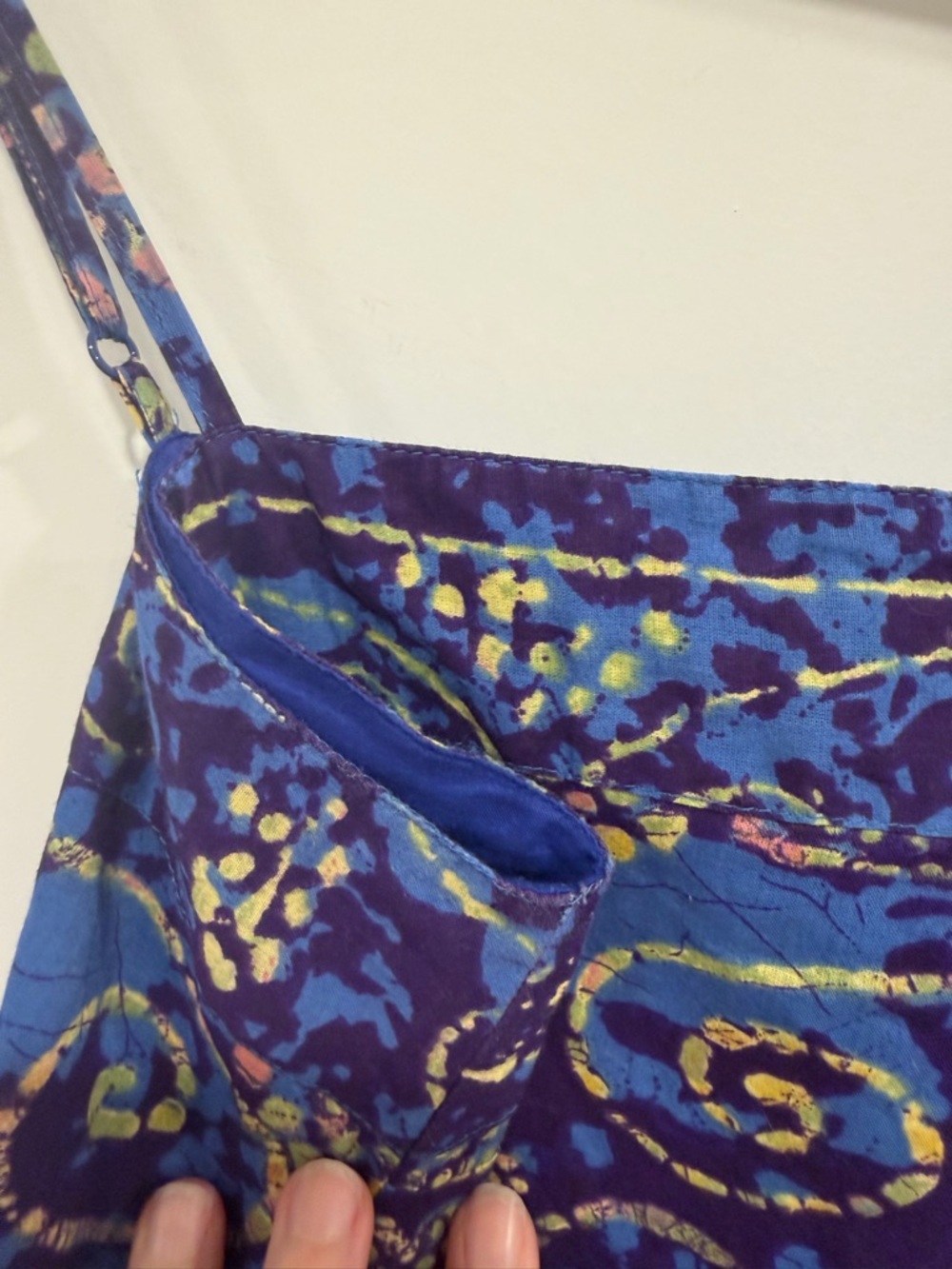 GAP, Retro, Blue Patterned Handkerchief Style Camisole - Picture 13 of 15